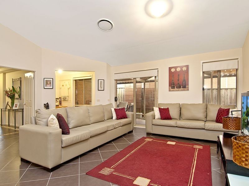 13 Rawson Street, Stanhope Gardens NSW 2768