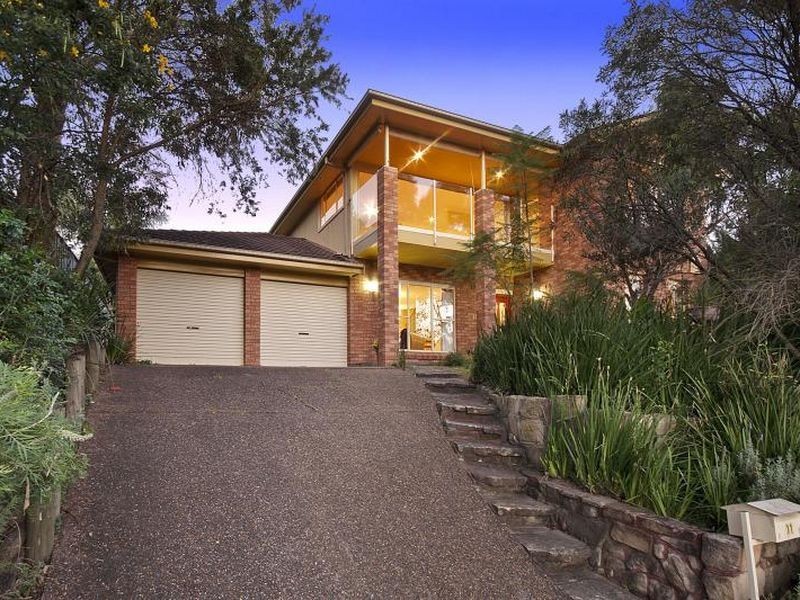 11 Olive Lee Street, Quakers Hill NSW 2763