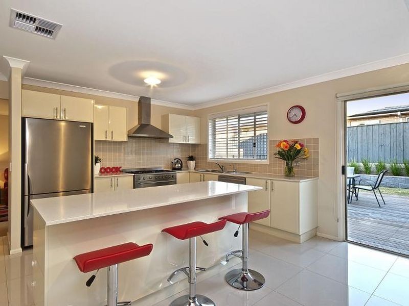 34 Ashtead Parade, Stanhope Gardens NSW 2768