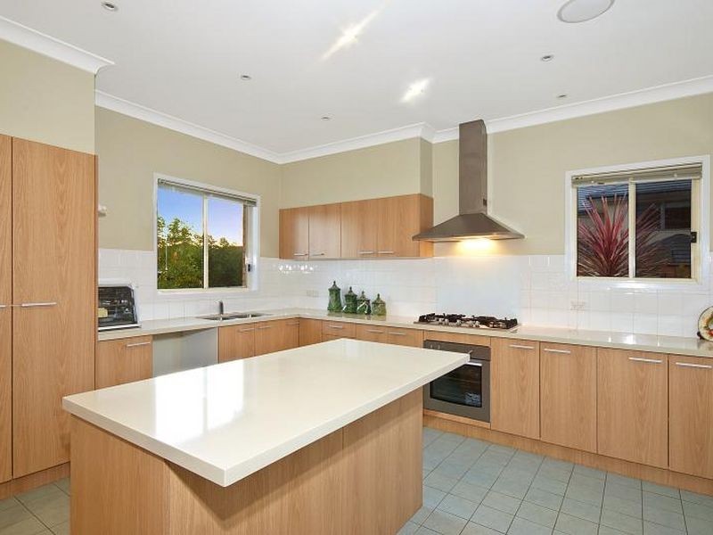 36 Ashtead Parade, Stanhope Gardens NSW 2768