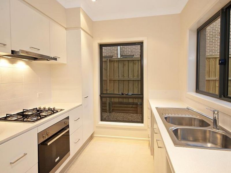 36 Turon Crescent, The Ponds NSW 2769