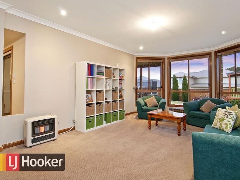 13 Edenbridge Street, Kellyville Ridge NSW 2155