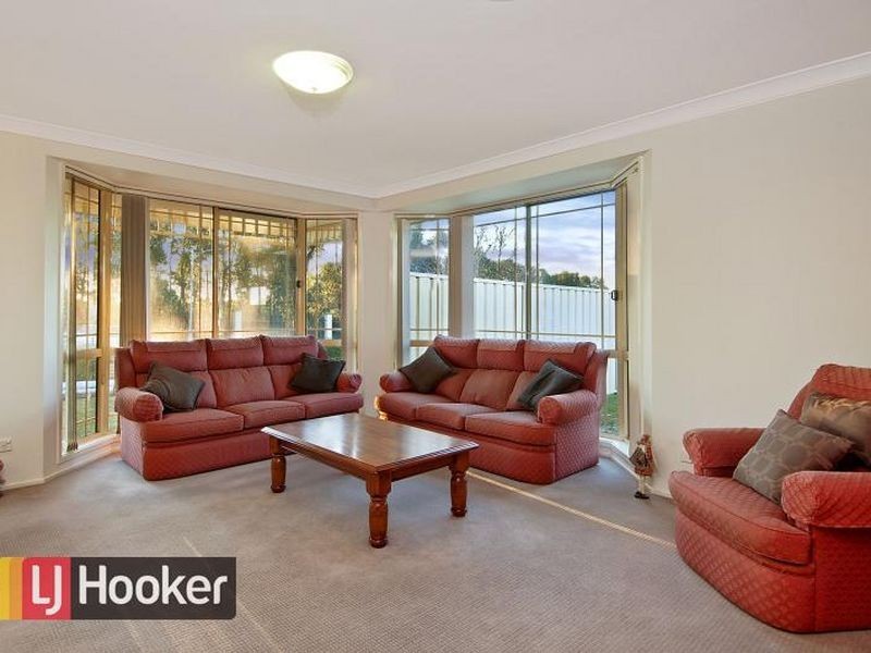 61 Sentry Drive, Stanhope Gardens NSW 2768