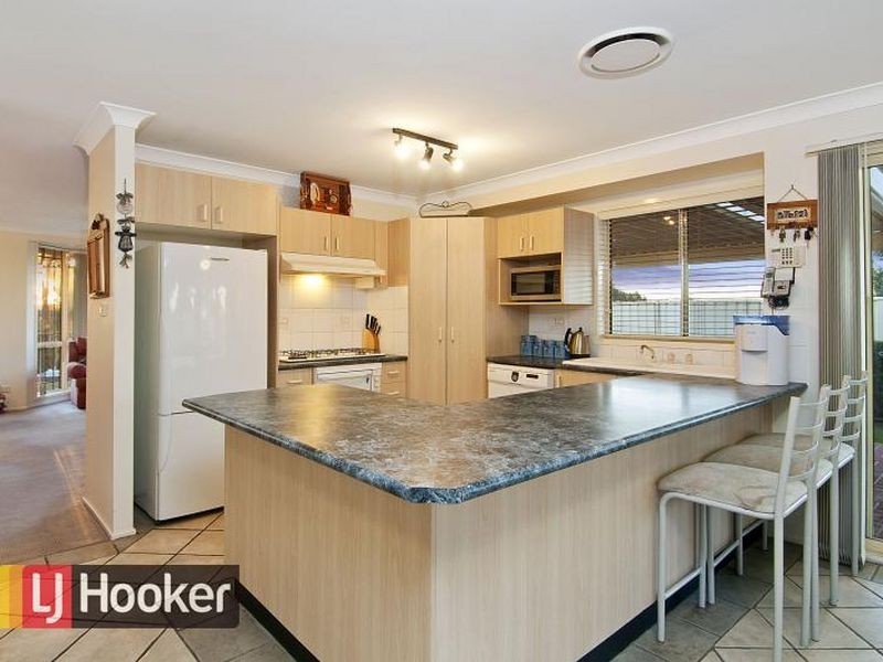 61 Sentry Drive, Stanhope Gardens NSW 2768