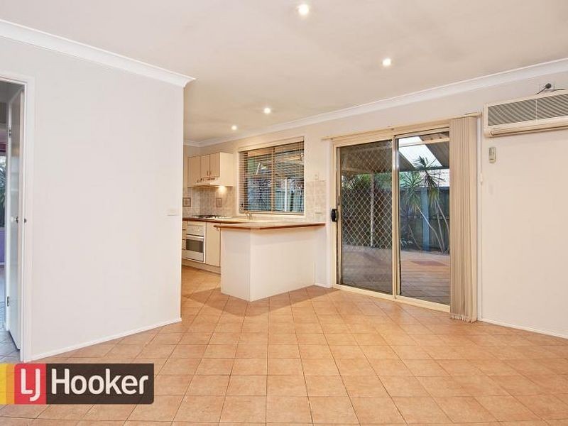 40 Butia Way, Stanhope Gardens NSW 2768