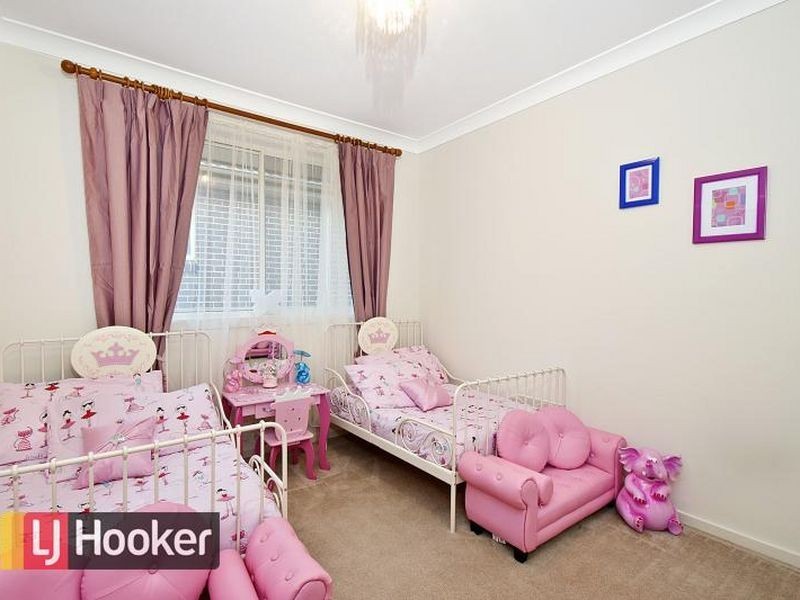 16 Deneden Avenue, Kellyville Ridge NSW 2155