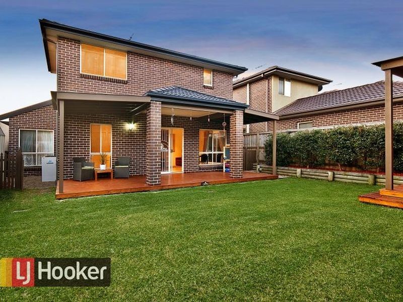 16 Deneden Avenue, Kellyville Ridge NSW 2155