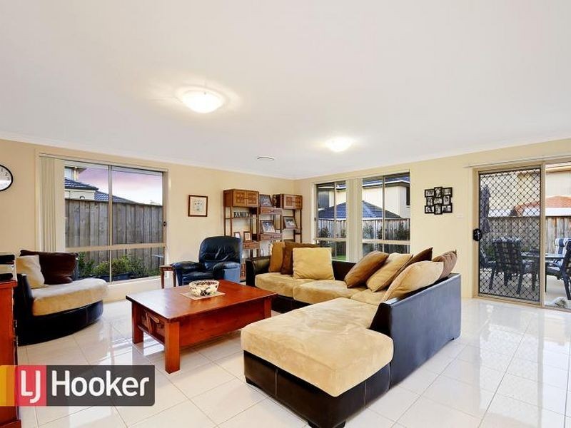 9 Rainford Street, Stanhope Gardens NSW 2768