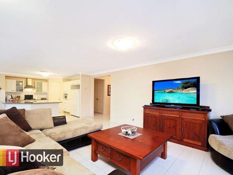 9 Rainford Street, Stanhope Gardens NSW 2768