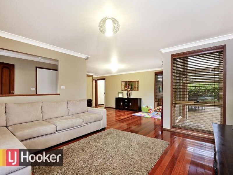 36 Torrance Crescent, Quakers Hill NSW 2763