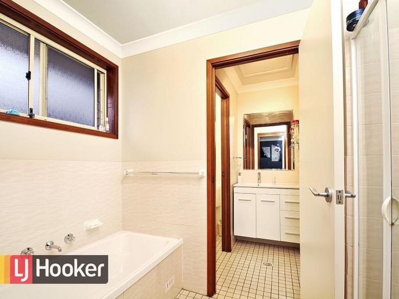 36 Torrance Crescent, Quakers Hill NSW 2763