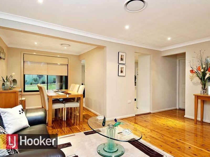 16 Andaman Street, Kings Park NSW 2148