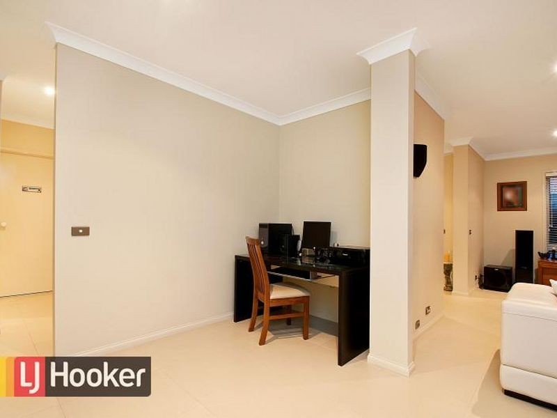 12 Kentwell Crescent, Stanhope Gardens NSW 2768