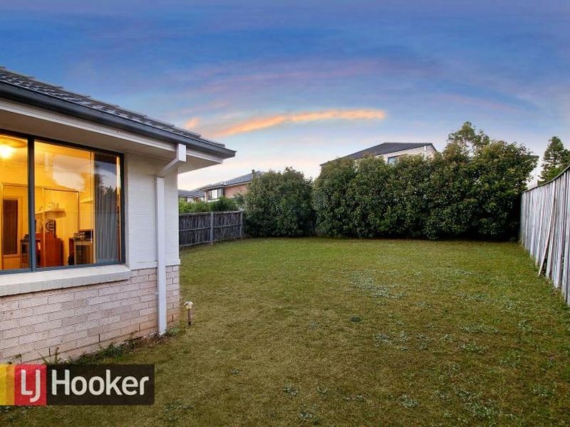 16 Aylsford Street, Stanhope Gardens NSW 2768