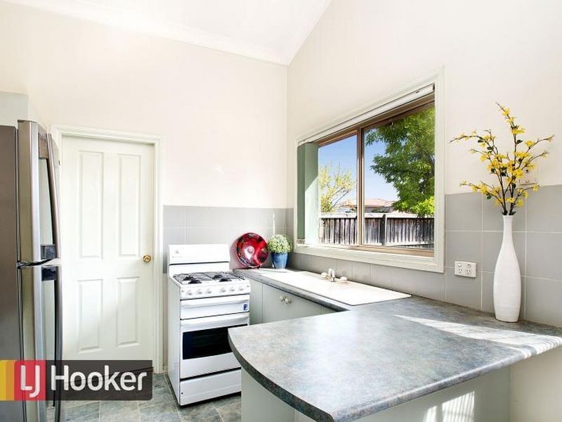 77 Bali Drive, Quakers Hill NSW 2763