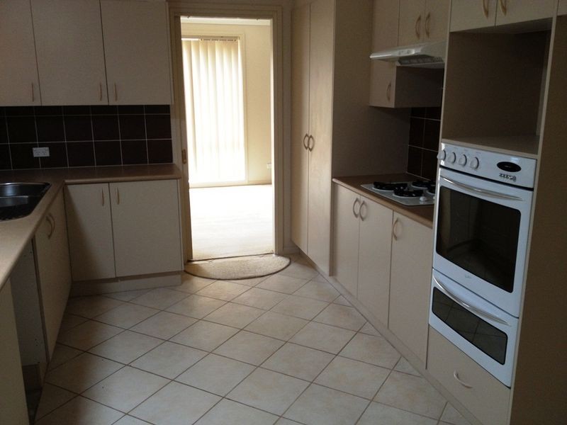 17 Navajo Plave, Stanhope Gardens NSW 2768