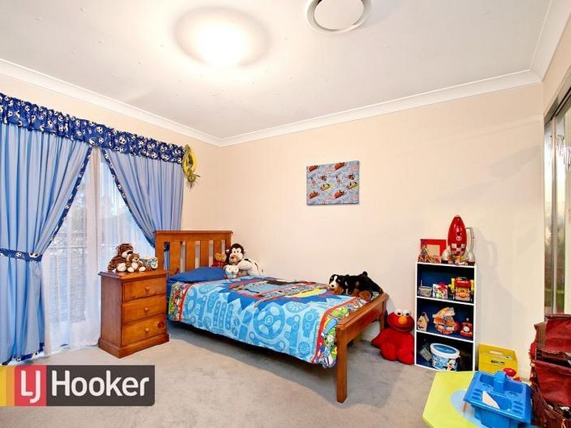 2 Wigan Street, Stanhope Gardens NSW 2768