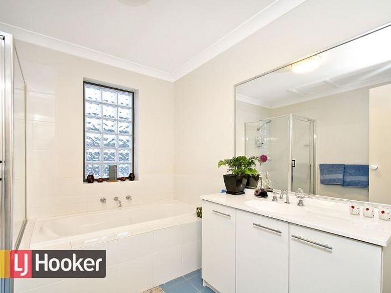 2 Wigan Street, Stanhope Gardens NSW 2768