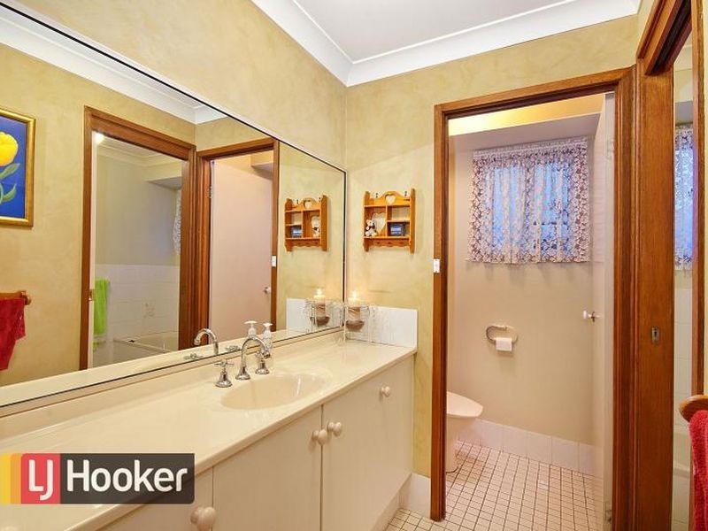 30 Zammit Avenue, Quakers Hill NSW 2763