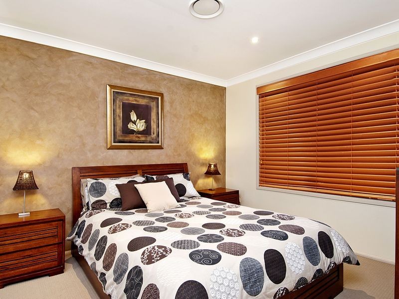 15 Alpin Grove, Oakhurst NSW 2761