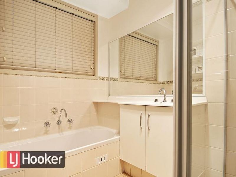 15 Alpin Grove, Oakhurst NSW 2761