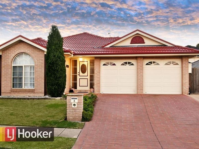 5 Leyburn Street, Stanhope Gardens NSW 2768