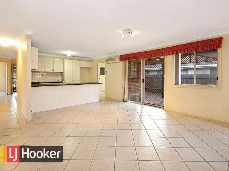 57 Thompson Crescent, Glenwood NSW 2768