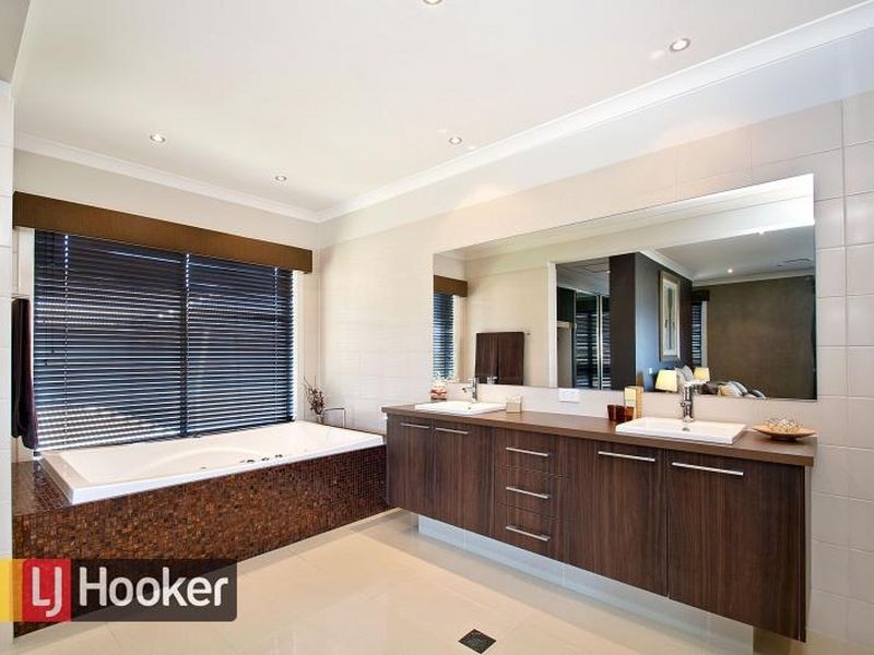 10 The Ponds Boulevard, The Ponds NSW 2769