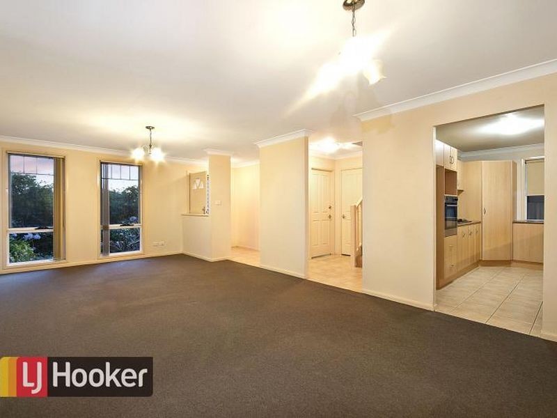 17 Bonaccordo Road, Quakers Hill NSW 2763