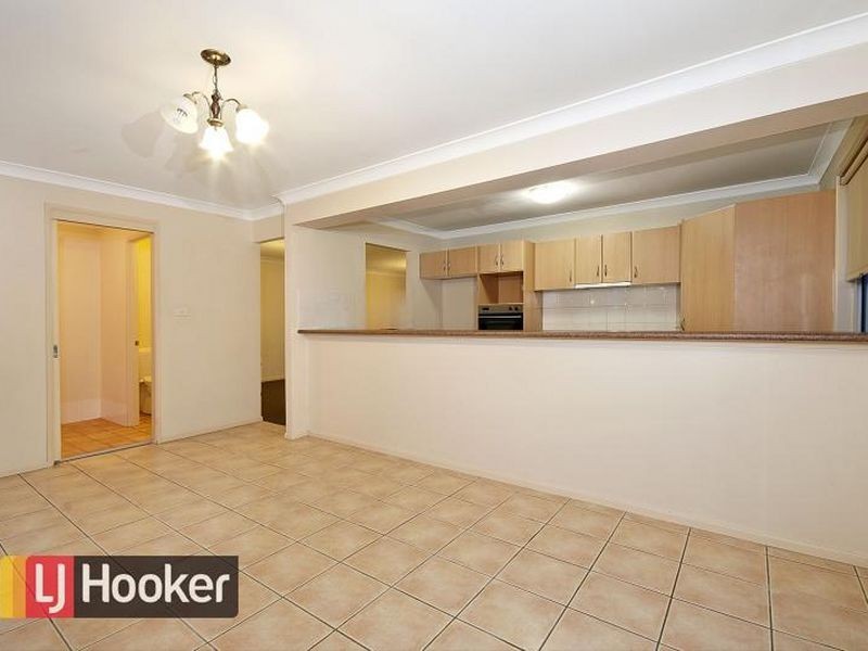 17 Bonaccordo Road, Quakers Hill NSW 2763