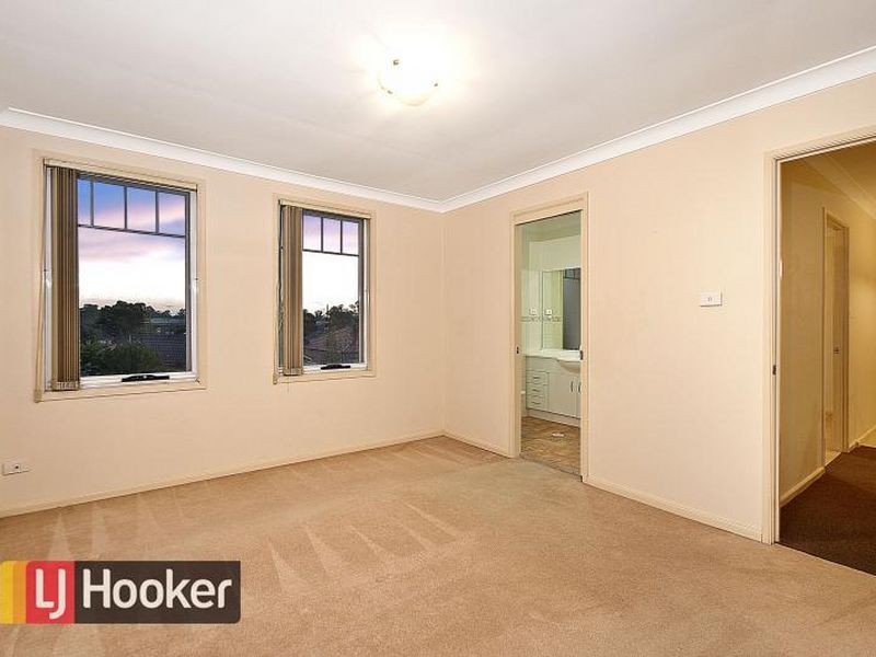 17 Bonaccordo Road, Quakers Hill NSW 2763