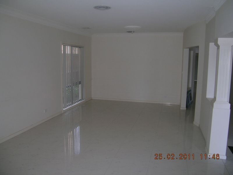 17 Epsam Ave, Stanhope Gardens NSW 2768