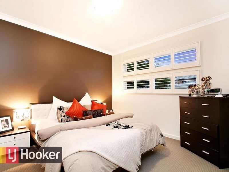 6 Dimitri Way, Stanhope Gardens NSW 2768