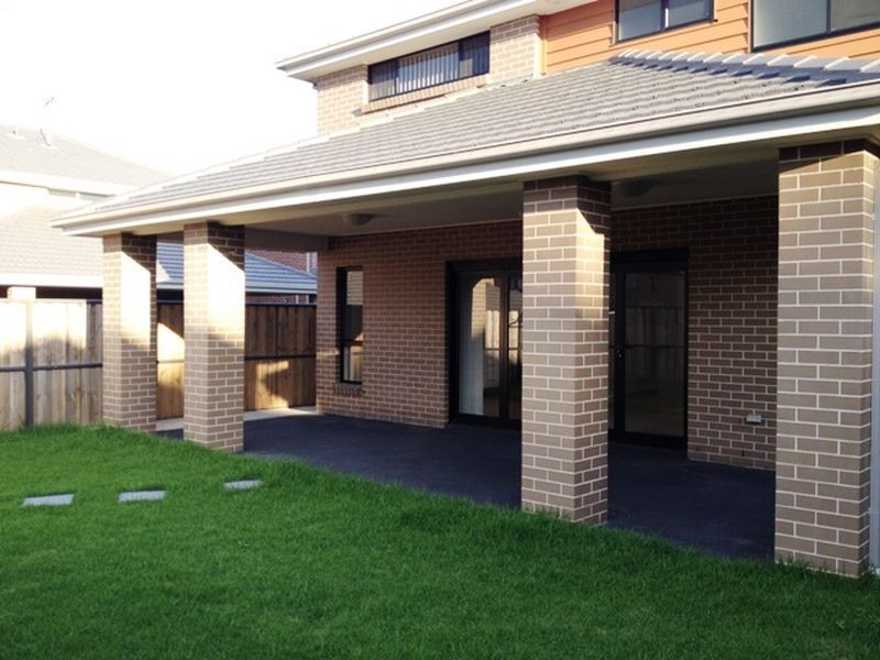 4 Whale Circuit, Stanhope Gardens NSW 2768