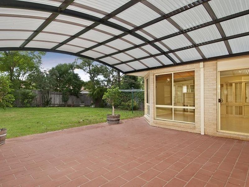 4 Aimee Street, Quakers Hill NSW 2763