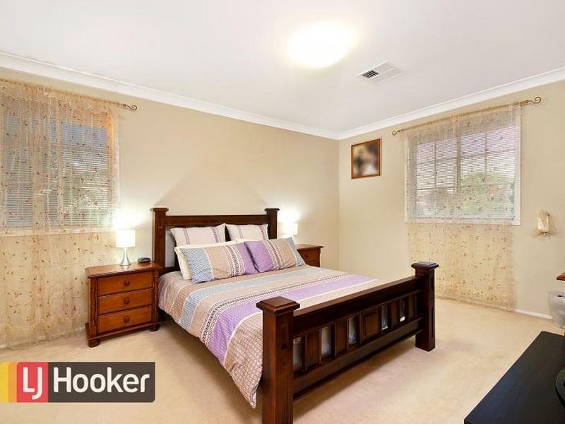 14 Hungerford Drive, Glenwood NSW 2768