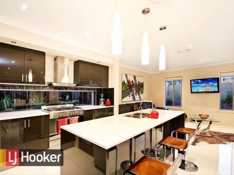 24 Tanunda Drive, The Ponds NSW 2769