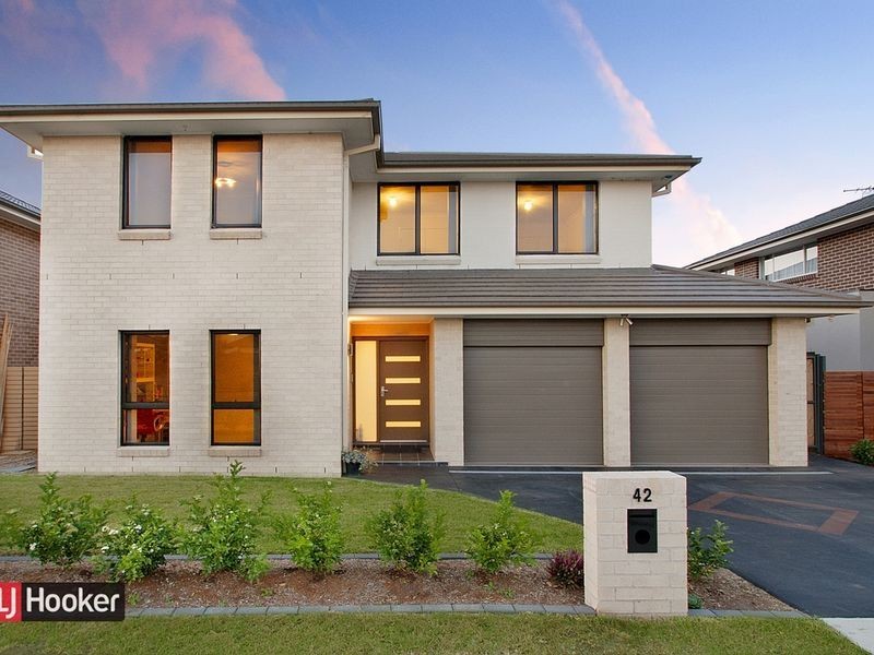 42 Greenview  Parade, The Ponds NSW 2769