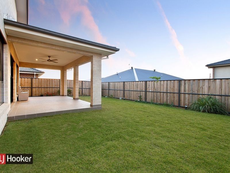 42 Greenview  Parade, The Ponds NSW 2769