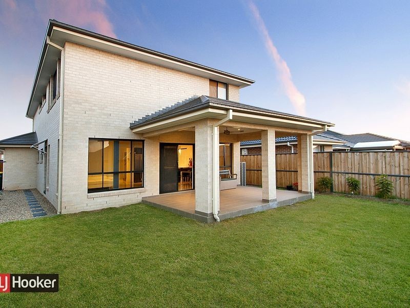 42 Greenview  Parade, The Ponds NSW 2769