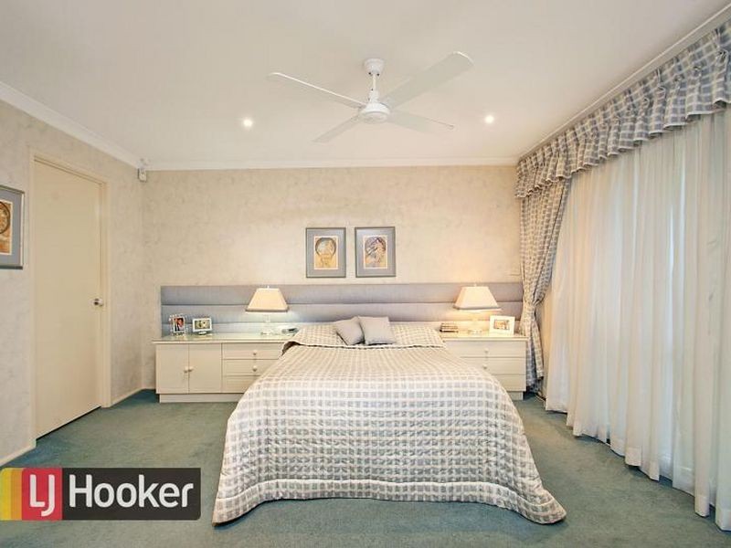 22 Roxburgh Crescent, Stanhope Gardens NSW 2768