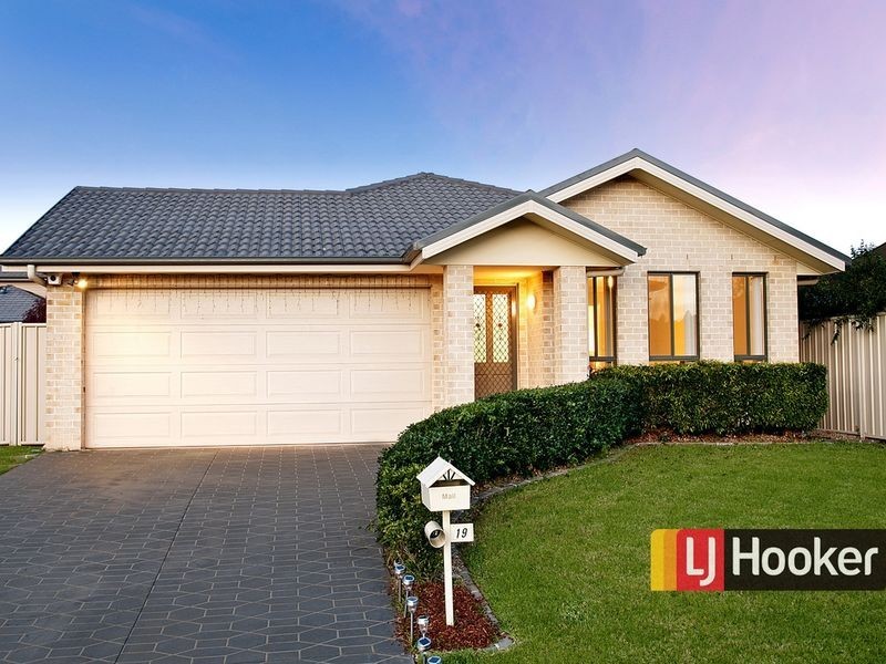 19 Pokolbin Avenue, Kellyville Ridge NSW 2155