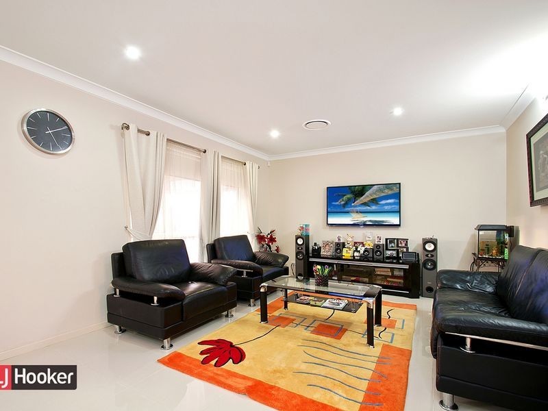 33 Hazelton Avenue, Kellyville Ridge NSW 2155