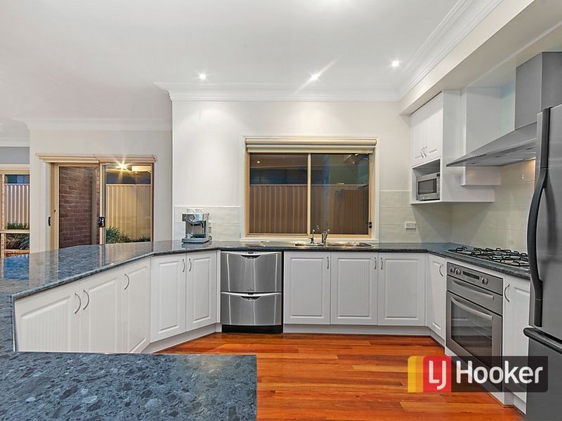 30 Damien Drive, Parklea NSW 2768