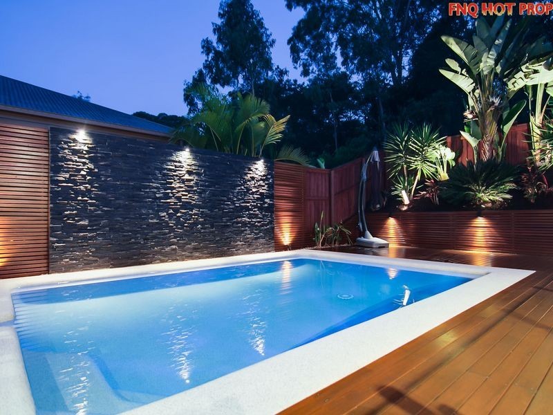 33 Muller Street, Palm Cove QLD 4879