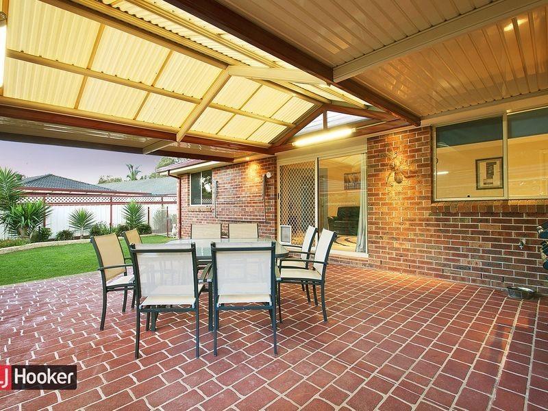 7 Blacksmith Close, Stanhope Gardens NSW 2768