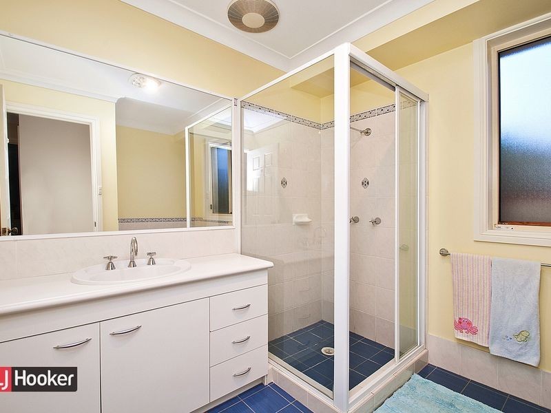 7 Blacksmith Close, Stanhope Gardens NSW 2768