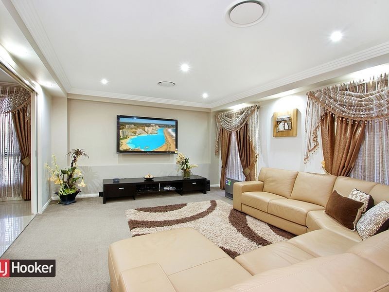 6 Oakvale Avenue, Kellyville Ridge NSW 2155