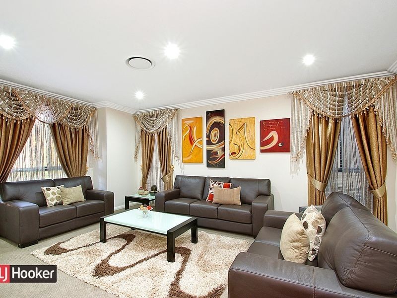 6 Oakvale Avenue, Kellyville Ridge NSW 2155