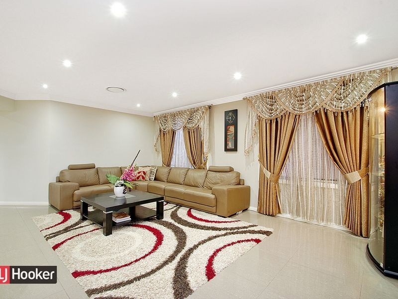 6 Oakvale Avenue, Kellyville Ridge NSW 2155